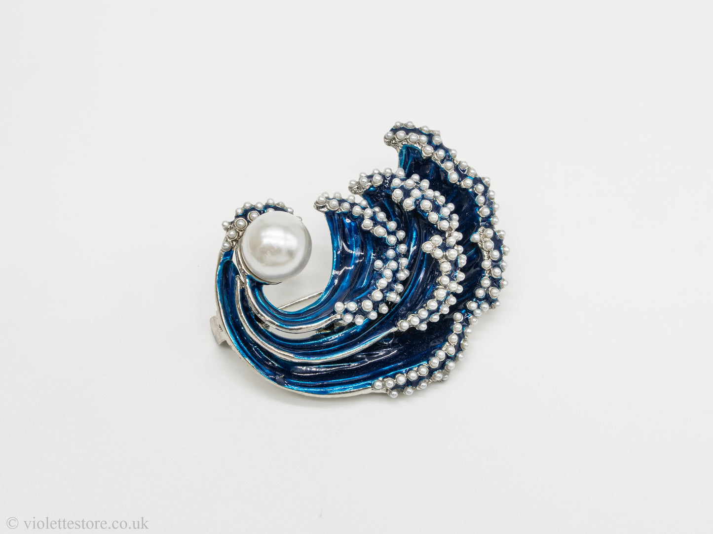 Wave Woman Brooch