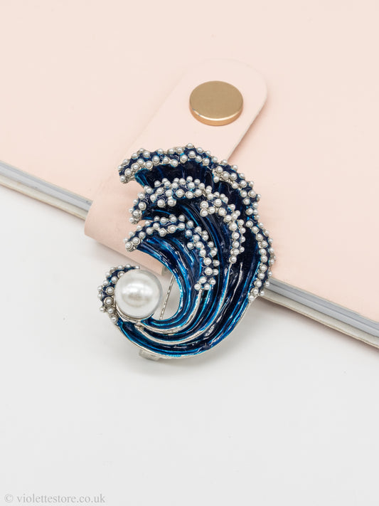 Wave Woman Brooch