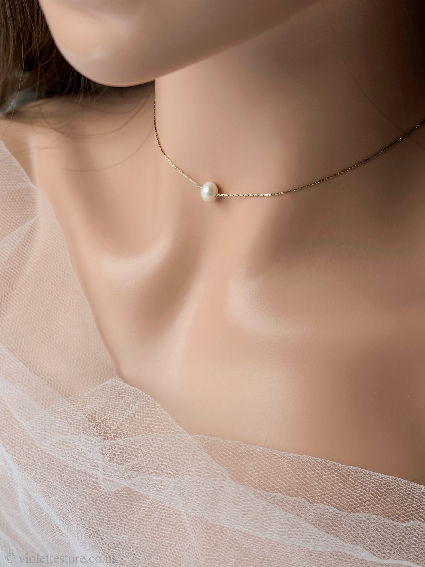 Dainty Pearl Necklace