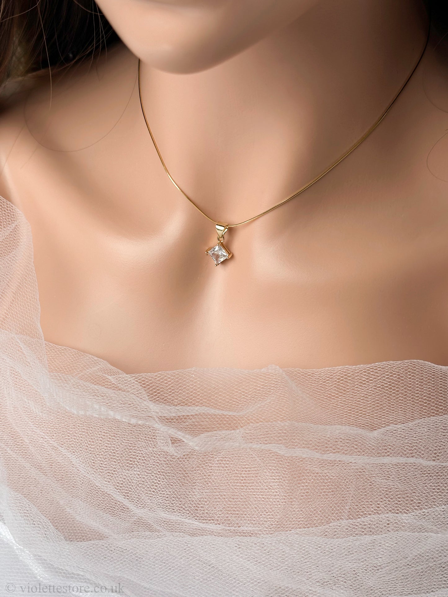 Dainty Gold Necklace