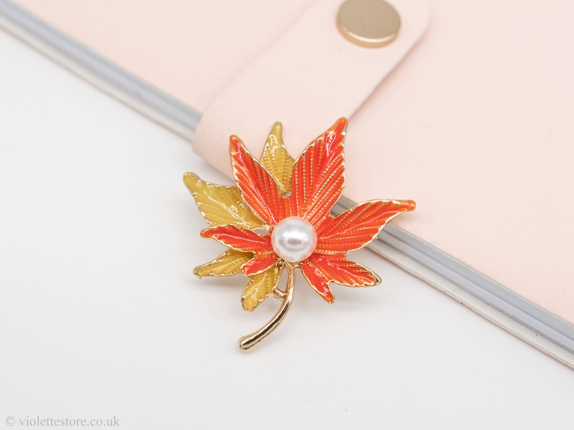 small leaf brooch, women brooch