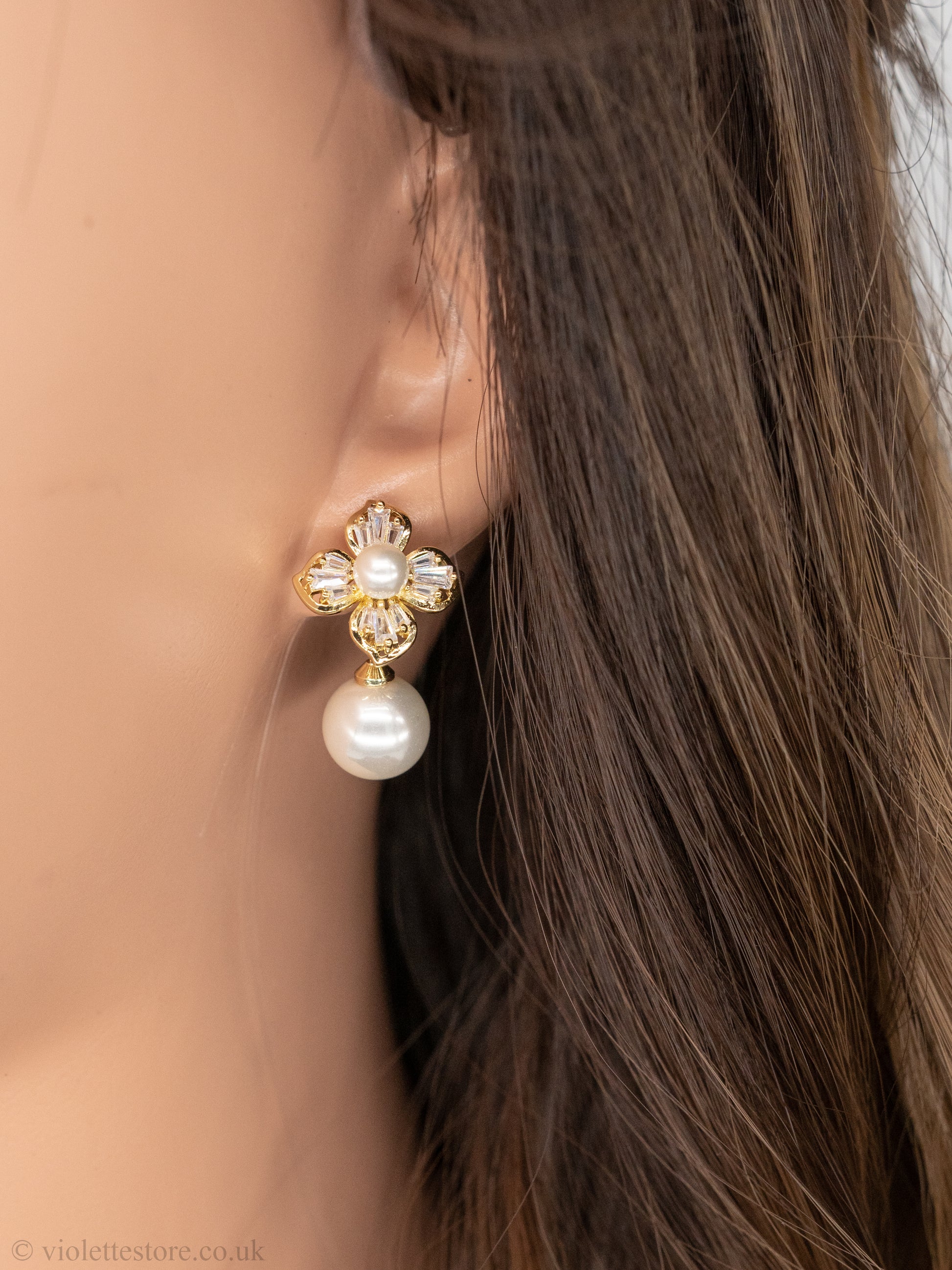 gold bridal earrings, pearl earrings